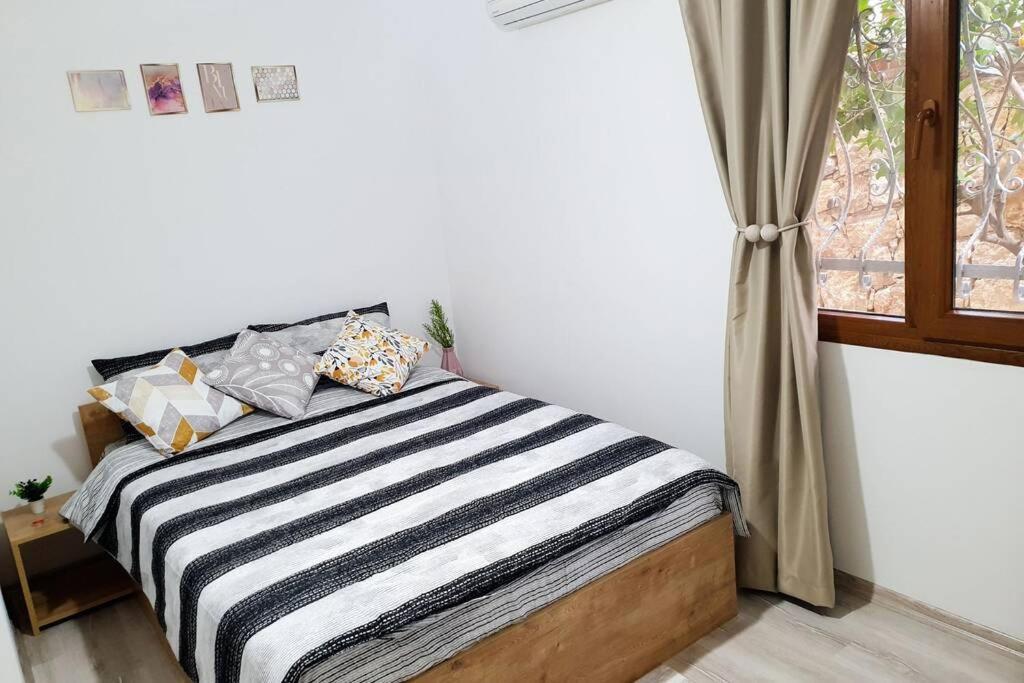 2+1 Apartm With Garden + Balcony , At Ladies Beach Кушадасъ Екстериор снимка