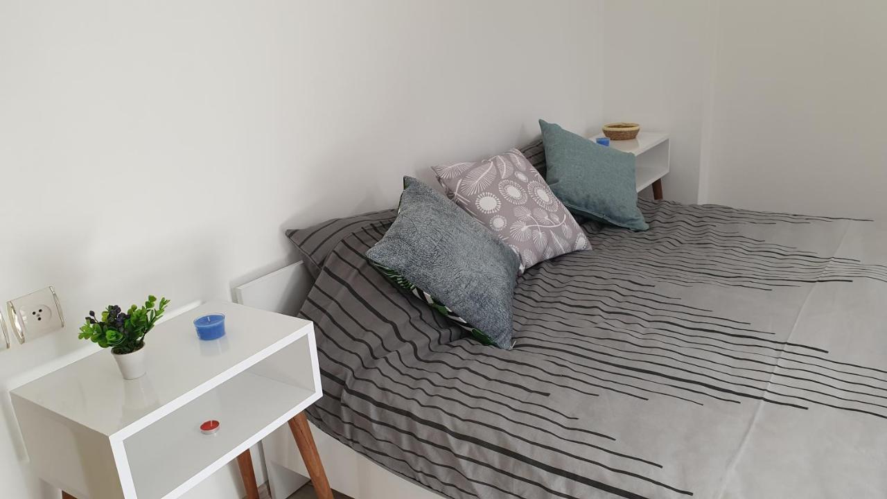 2+1 Apartm With Garden + Balcony , At Ladies Beach Кушадасъ Екстериор снимка